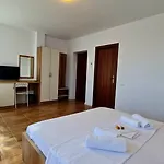 بيت ضيافة Elina2 3*
