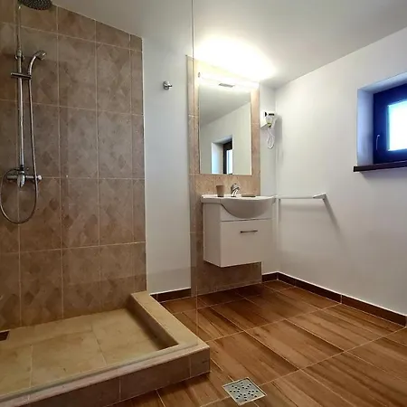 Elina2 3* Techirghiol