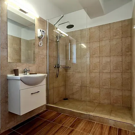 Elina2 3* Techirghiol